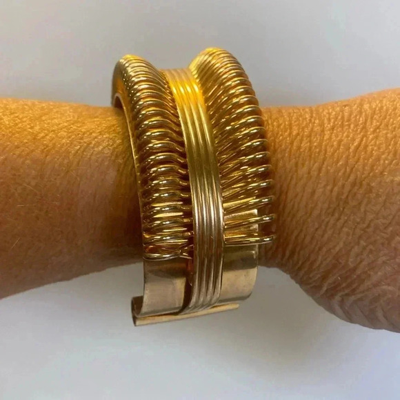 VINTAGE COPPER-LOOKING CUFF BRACELET - Picture 5 of 8